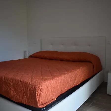 Da Clara E Raffaele Apartment